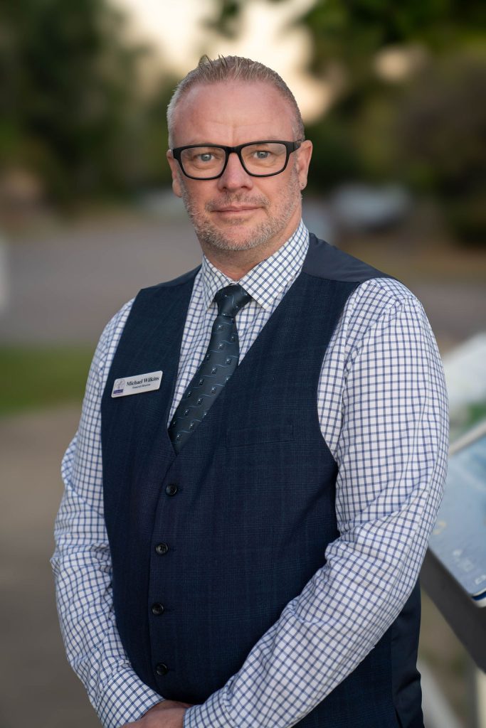 Talk with our professional funeral planners